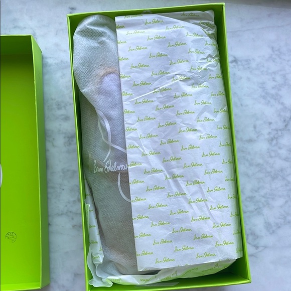 Sam Edelman Saffron Velvet Heels - Picture 4 of 9